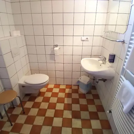 Jackfall és Apartamento *