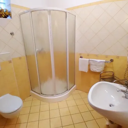 Apartamento Jackfall és Kisjakabfalva