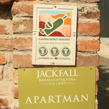 Jackfall Es Fogado * Kisjakabfalva