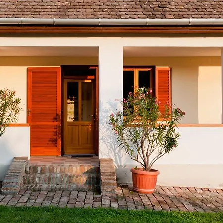 Jackfall és Kisjakabfalva